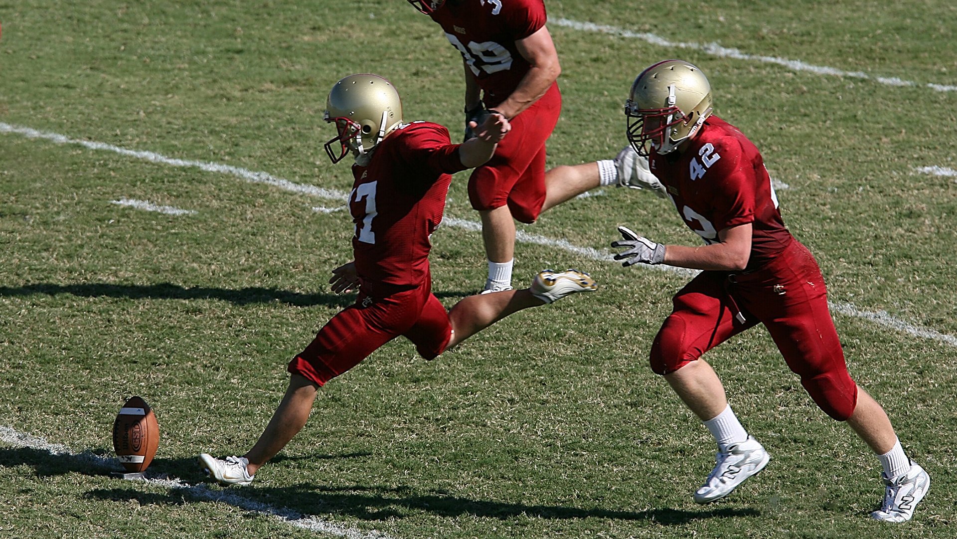 开云集团中国官网-“欧足联 vs FIFA：全球俱乐部控制权之争持续升级”